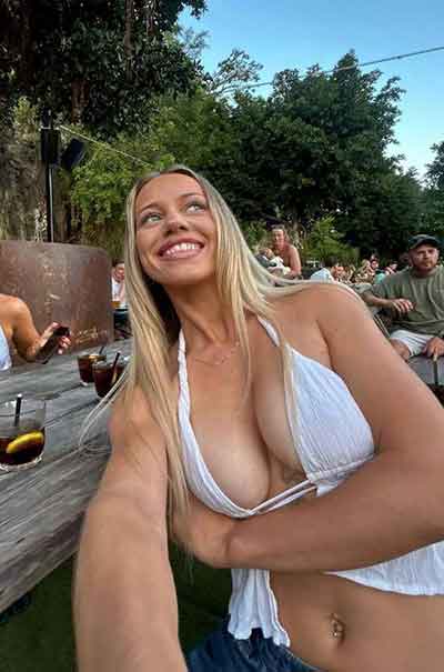 Ella, 33 år